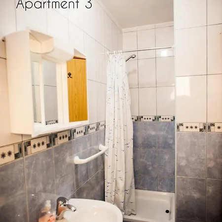 In With Balcony, Air Conditioning, W-lan, Washing Machine شقة