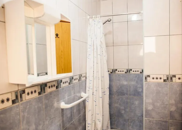 In With Balcony, Air Conditioning, W-lan, Washing Machine Apartment